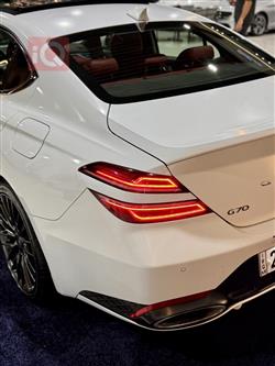 جنسس G70